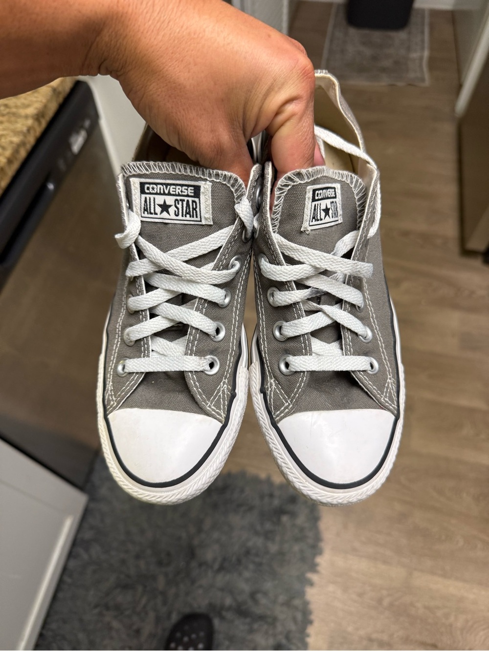 Converse Chuck Taylor All Stars Lowtop Gray White Women Size 7.5 Used - Picture 3 of 8